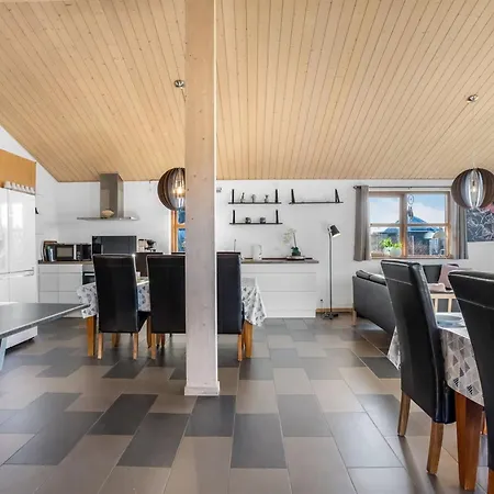 Ferienhaus Niela - 800m From The Sea By Interhome *